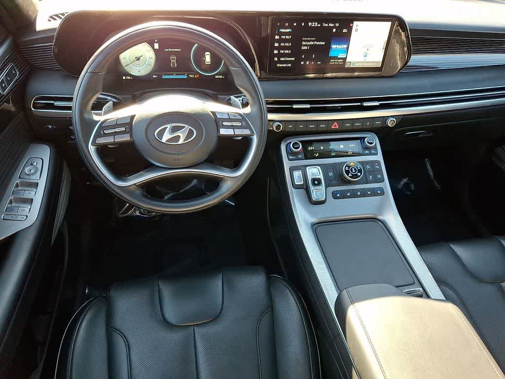 Used 2024 Hyundai Palisade Calligraphy image 11