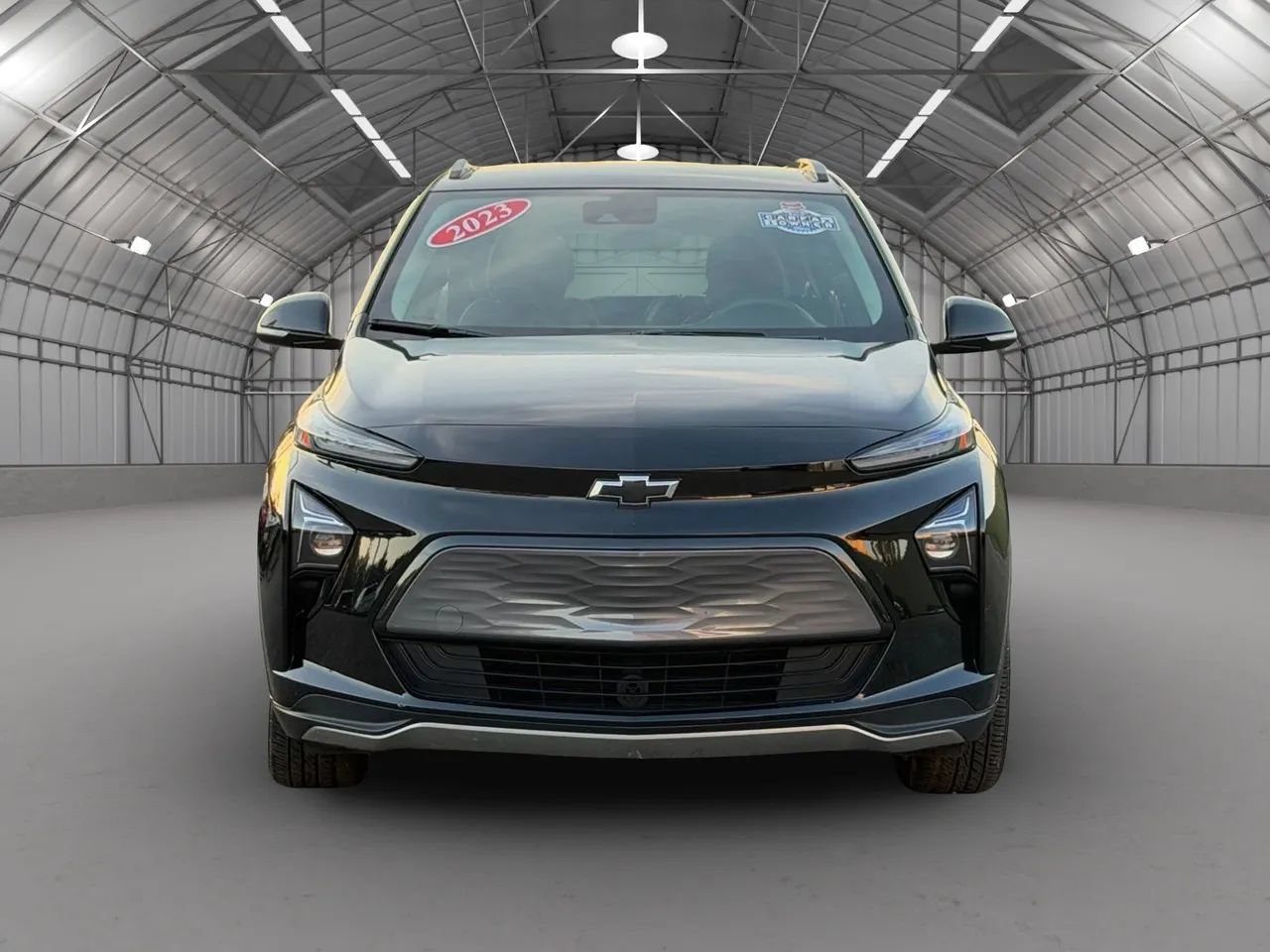 Used 2023 Chevrolet Bolt EUV LT FWD image 2