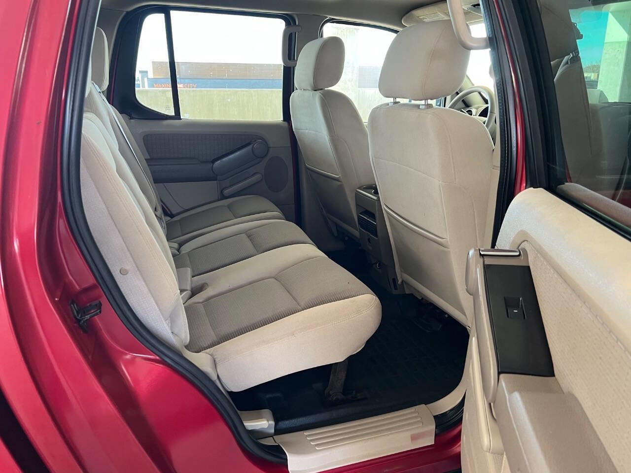 Used 2007 Ford Explorer Sport Trac XLT image 15