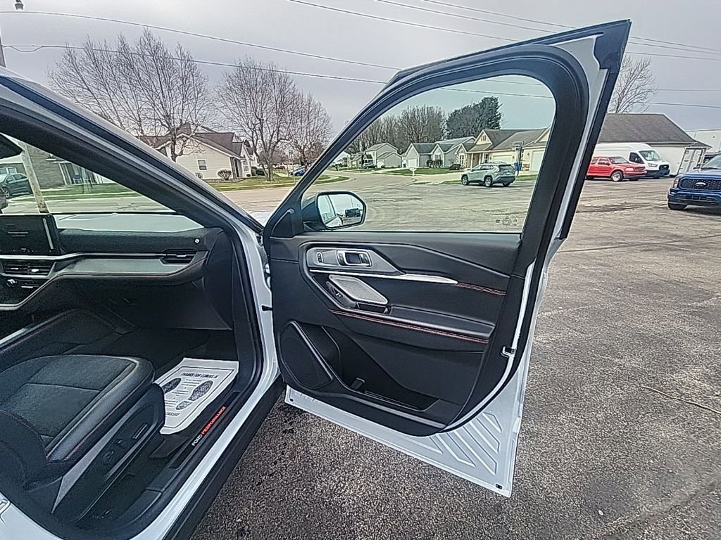 New 2026 Ford Explorer ST image 16