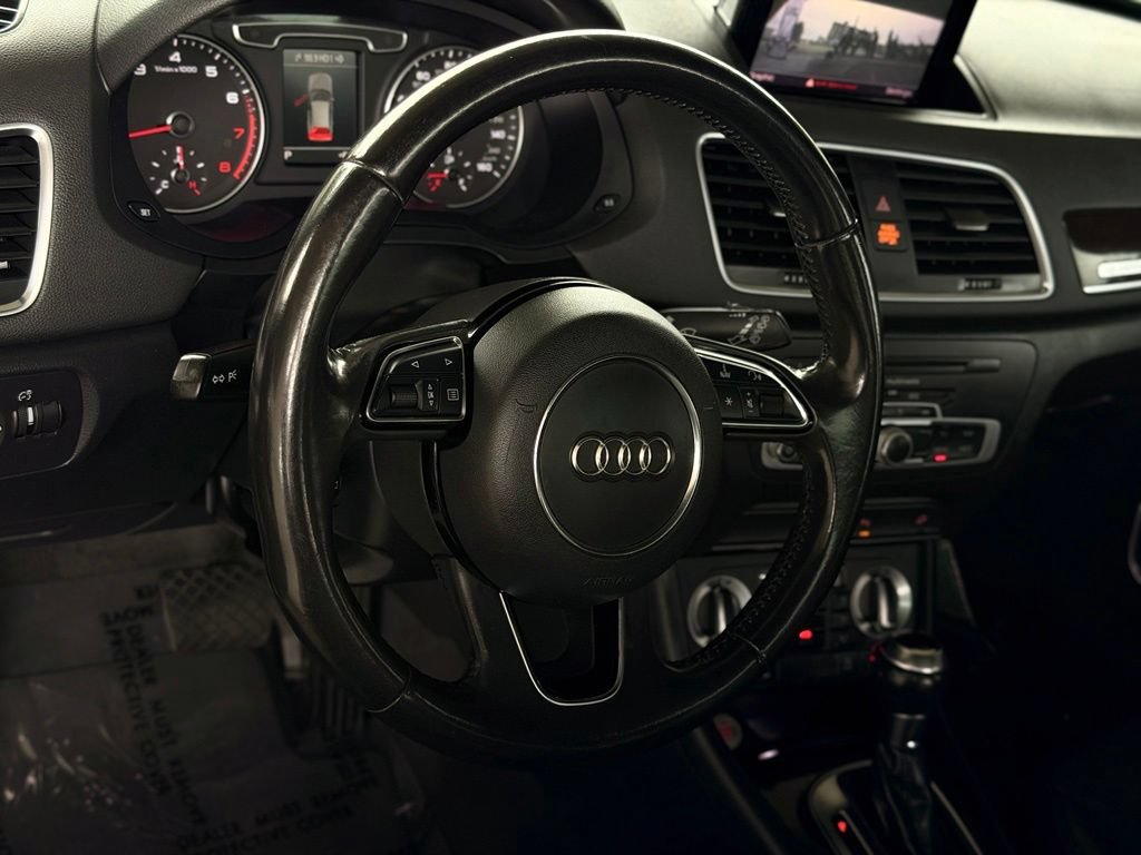 Used 2015 Audi Q3 2.0T Prestige w/ Prestige Package AWD/4WD image 36