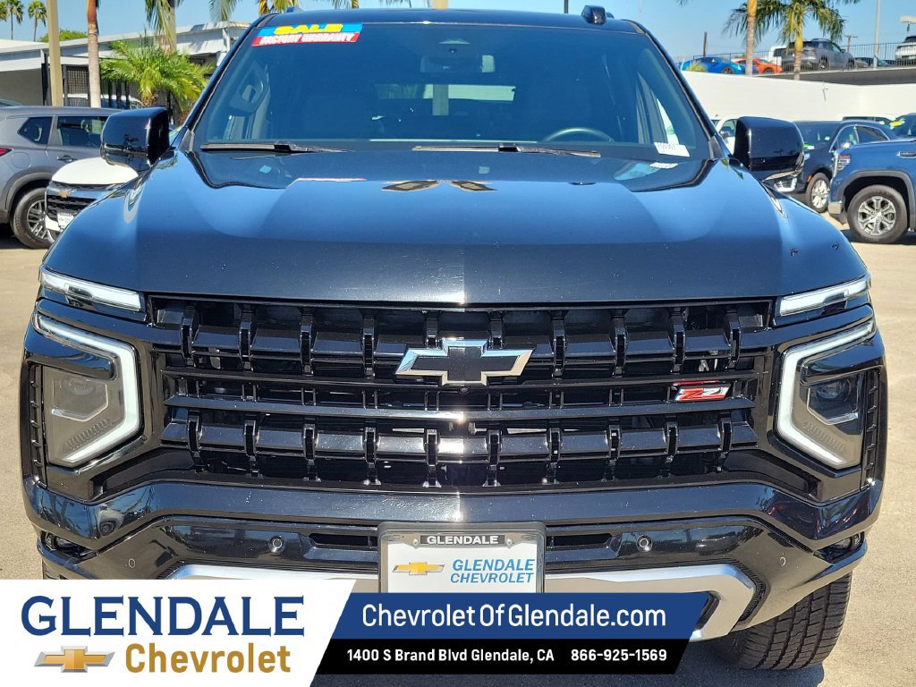 Used 2025 Chevrolet Suburban Z71 AWD/4WD image 16