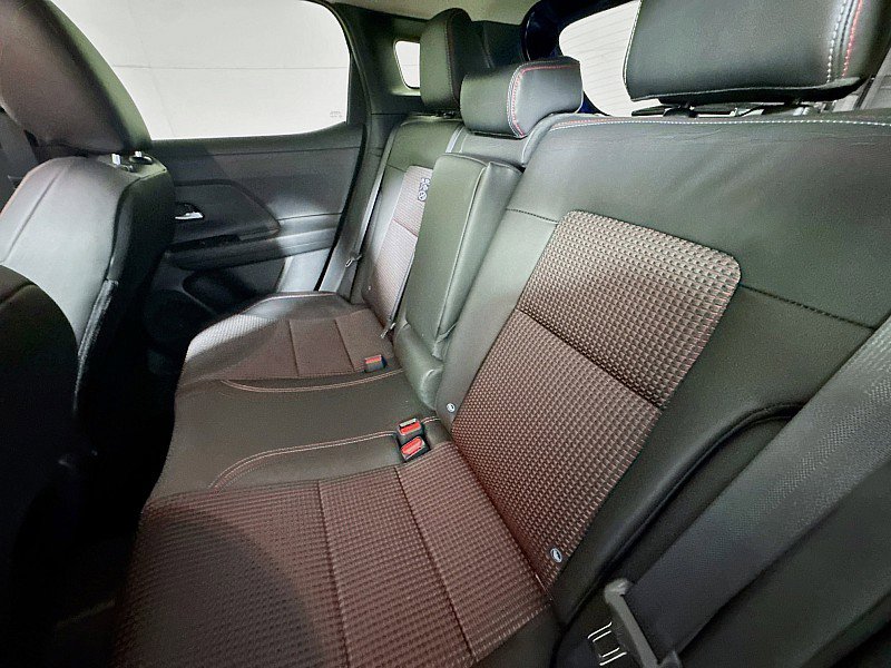 New 2026 Nissan Kicks SR w/ Cold Weather Package image 21