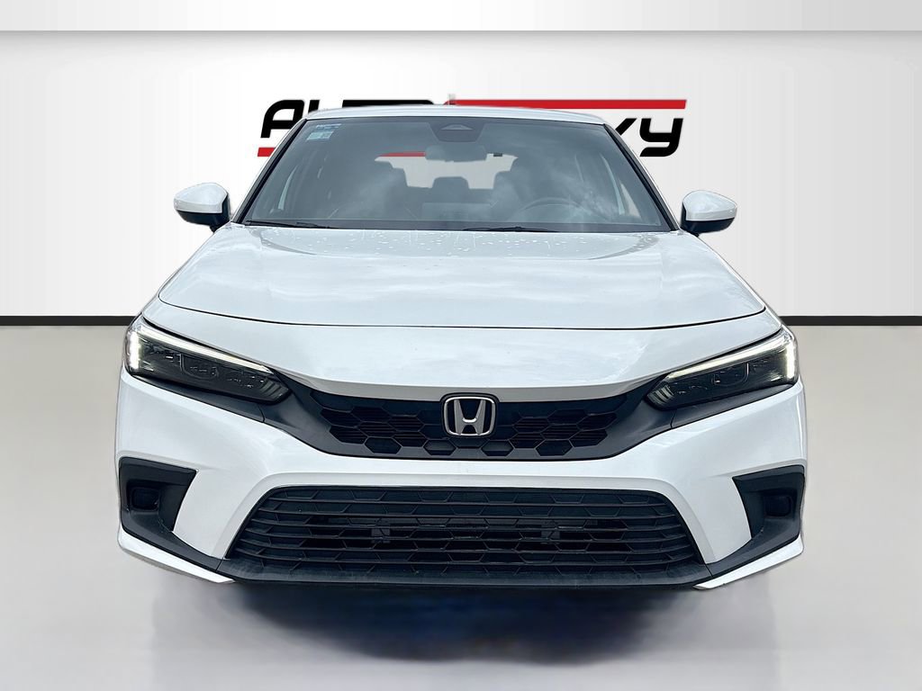 Used 2023 Honda Civic Sport image 2