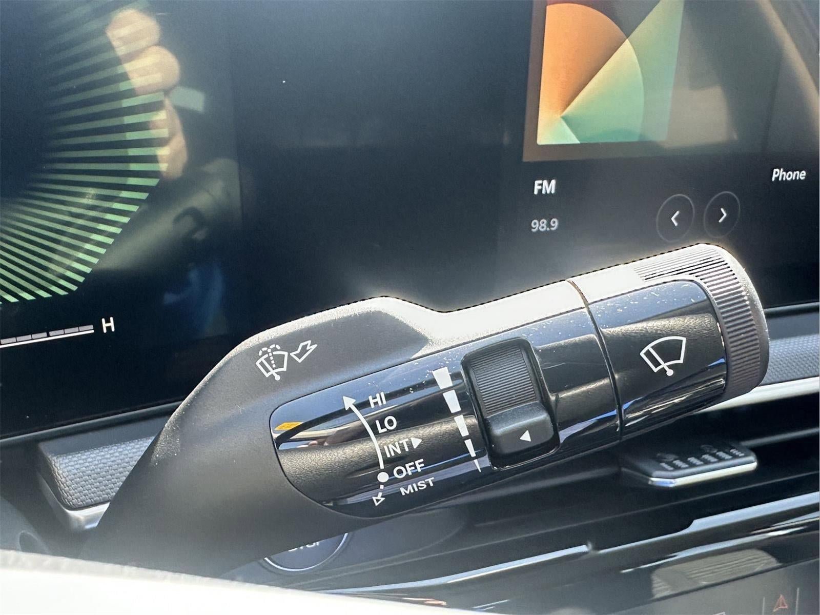 Used 2025 Kia K5 LXS image 19
