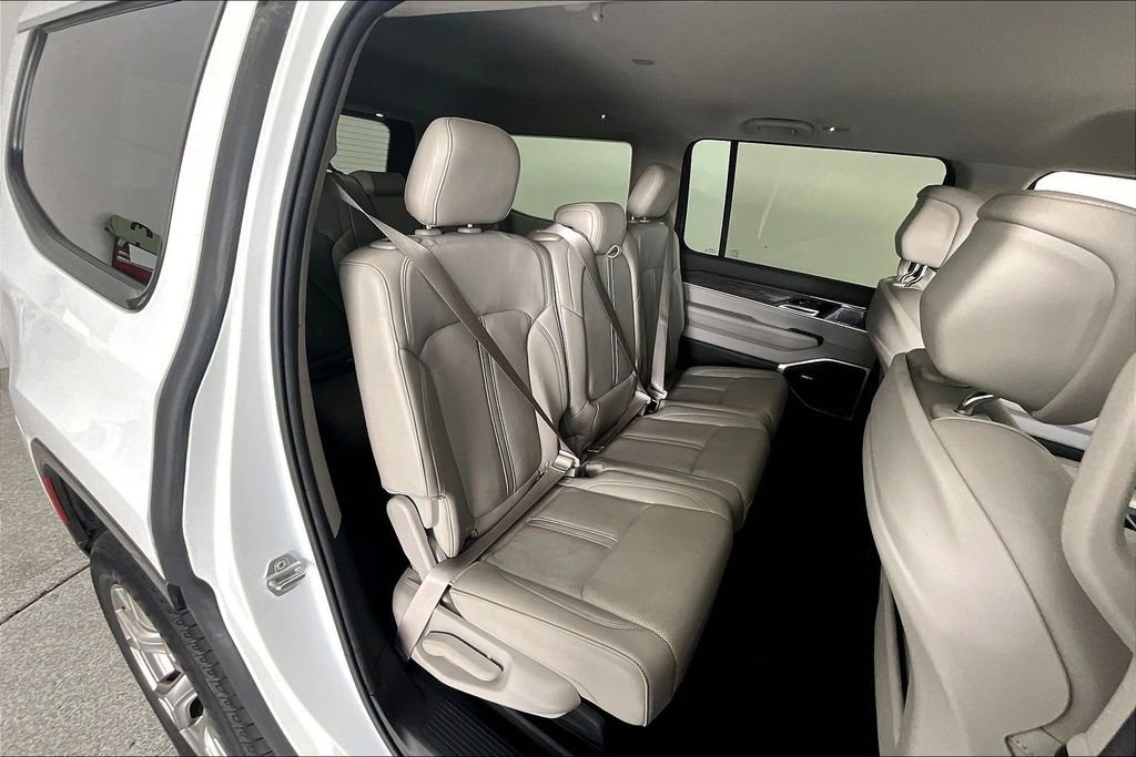 Used 2022 Jeep Wagoneer Series II image 34