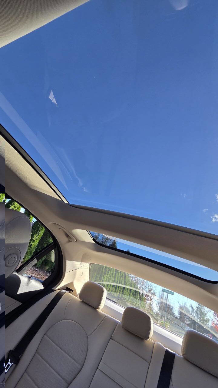 Used 2017 Mercedes-Benz C 300 4MATIC Sedan image 14