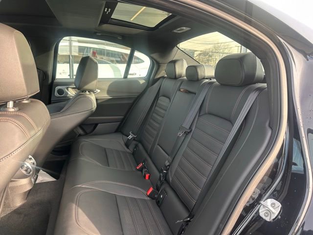 New 2025 Alfa Romeo Giulia AWD w/ Driving Assist Package image 8