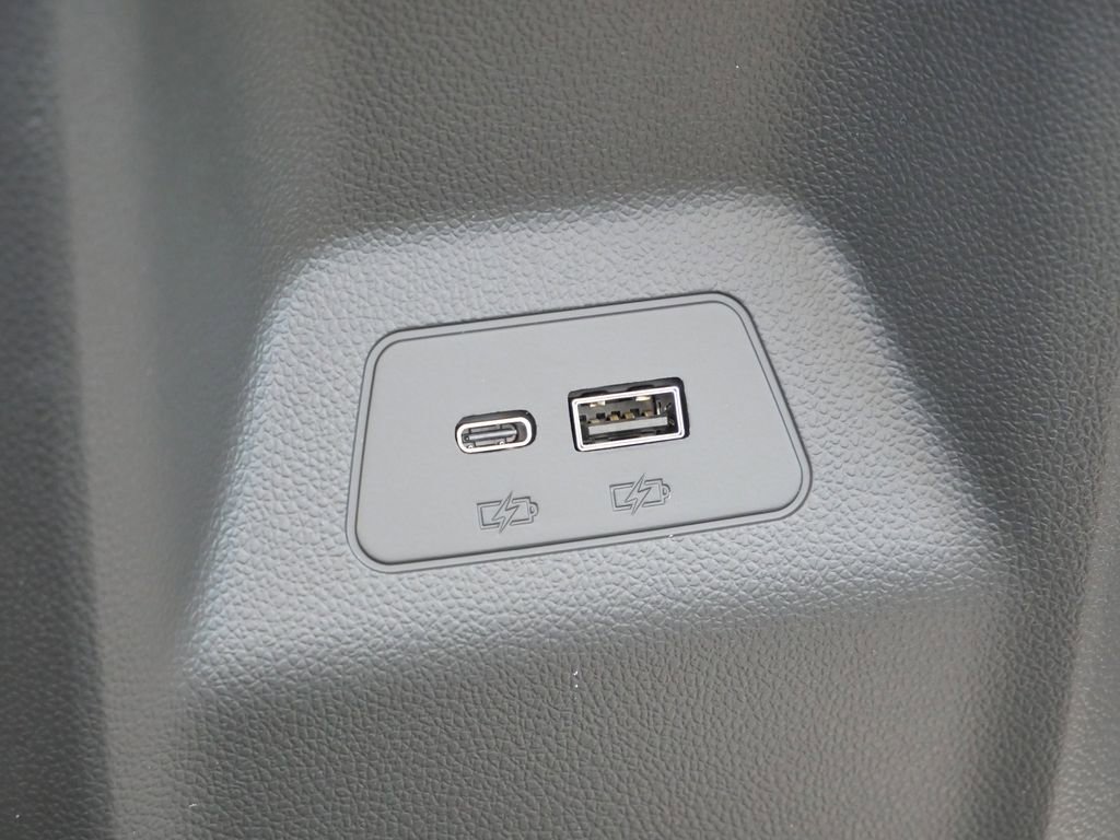 New 2026 Buick Envision Sport Touring image 40