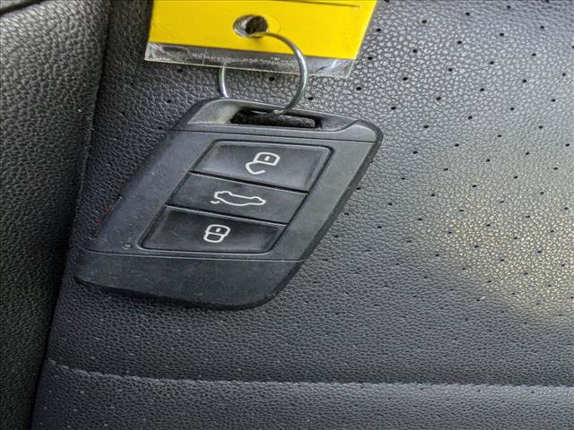 Used 2022 Volkswagen Jetta SE FWD image 34