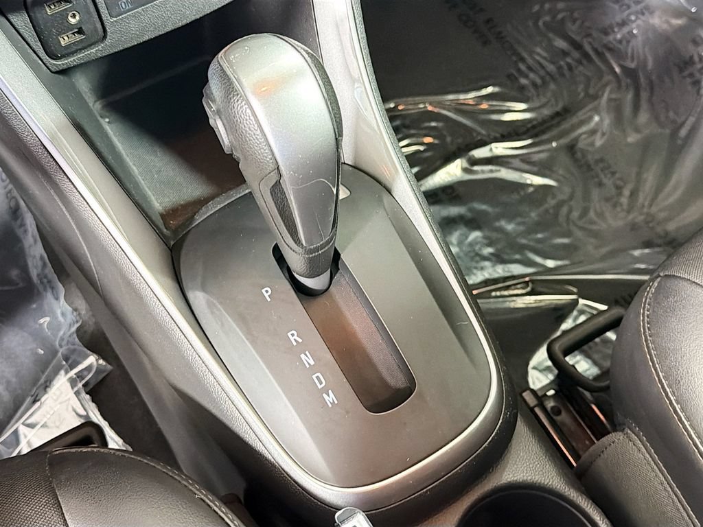 Used 2022 Chevrolet Trax LT AWD/4WD image 17