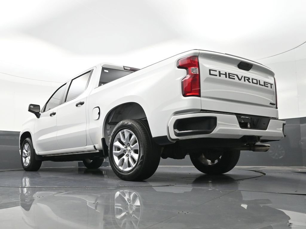 Used 2020 Chevrolet Silverado 1500 Custom w/ Custom Value Package RWD image 25