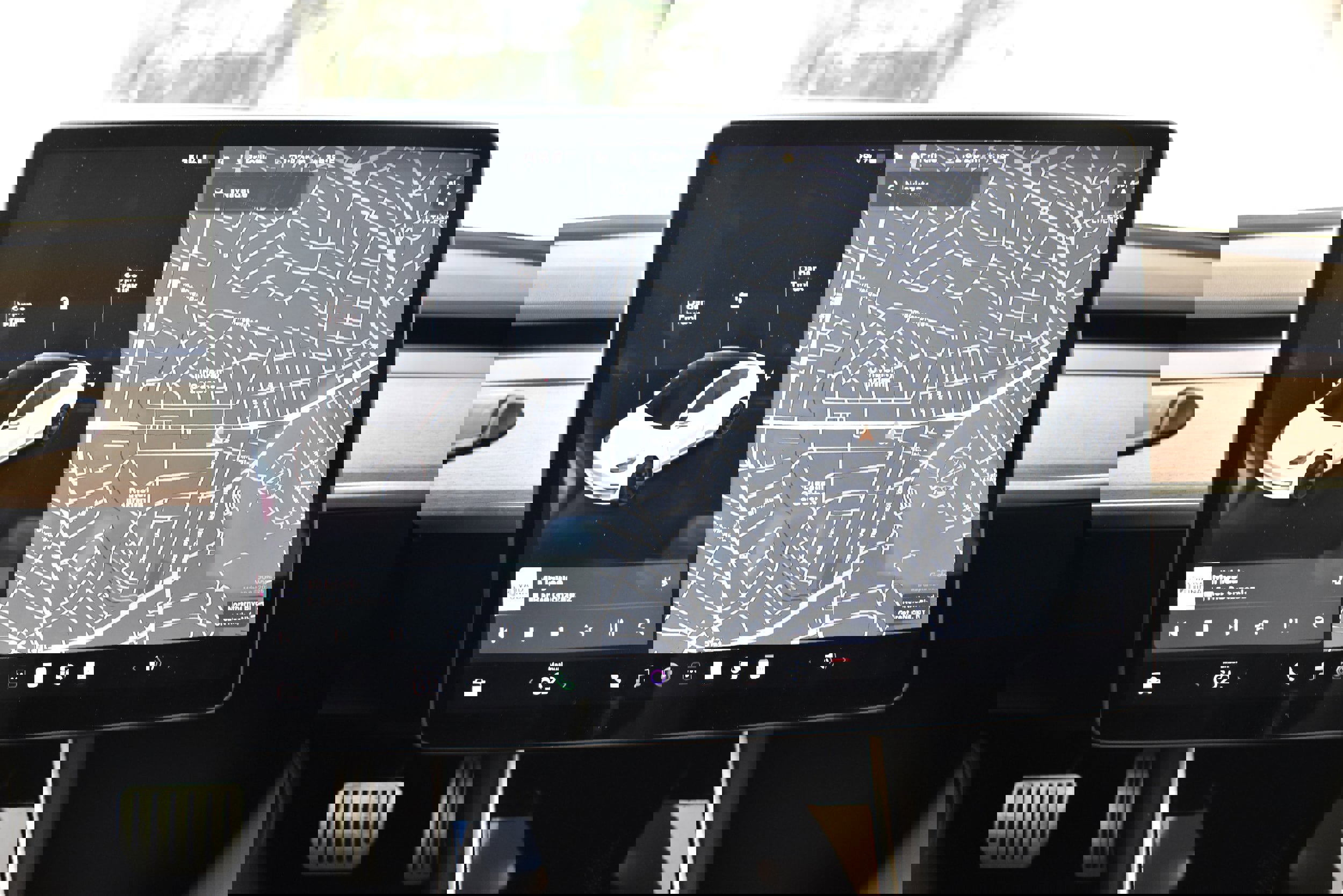 Used 2023 Tesla Model 3 Standard Range image 30