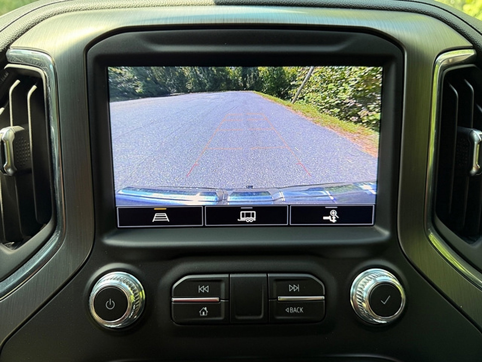 Used 2021 GMC Sierra 1500 Denali w/ Driver Alert Package II AWD/4WD image 25