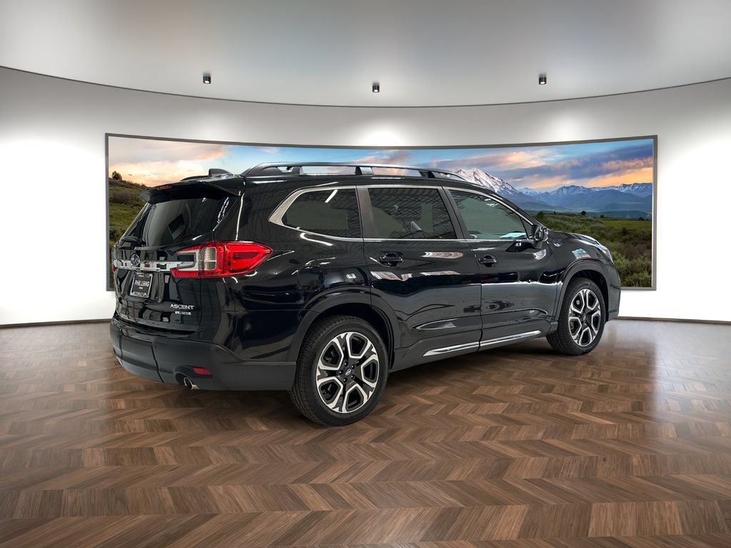 Used 2023 Subaru Ascent Limited AWD/4WD image 3
