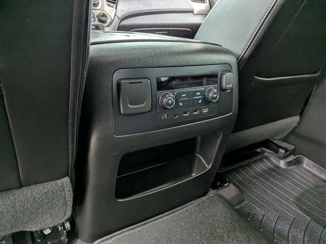 Used 2019 GMC Yukon Denali w/ Denali Ultimate Package image 19