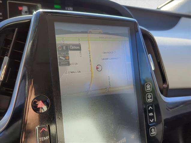 Used 2018 Toyota Prius Four image 18