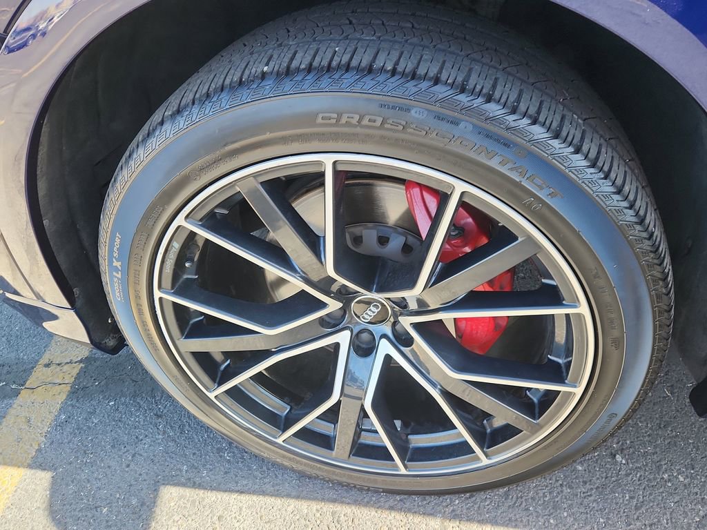 Used 2019 Audi Q8 Premium Plus image 21