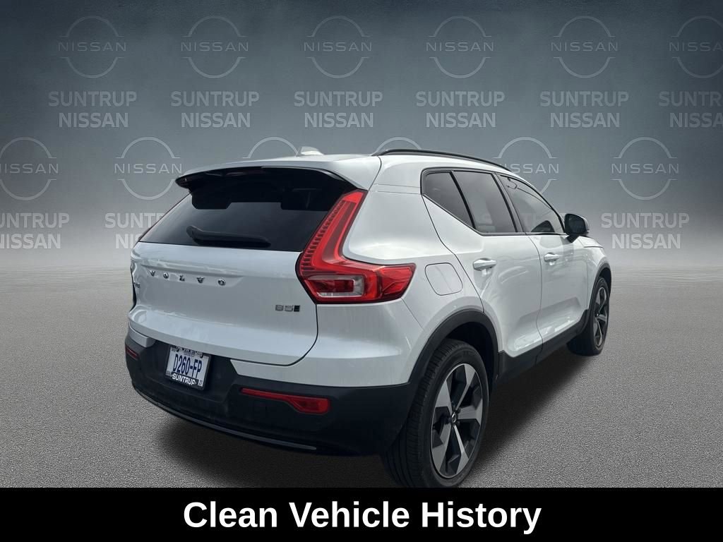 Used 2023 Volvo XC40 B5 Plus w/ Protection Package Premier image 5