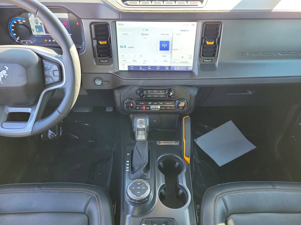 Certified 2024 Ford Bronco Badlands image 6