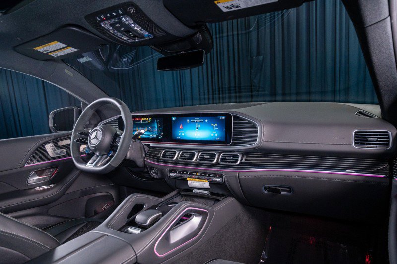 New 2026 Mercedes-Benz GLE 53 AMG 4MATIC Coupe image 4