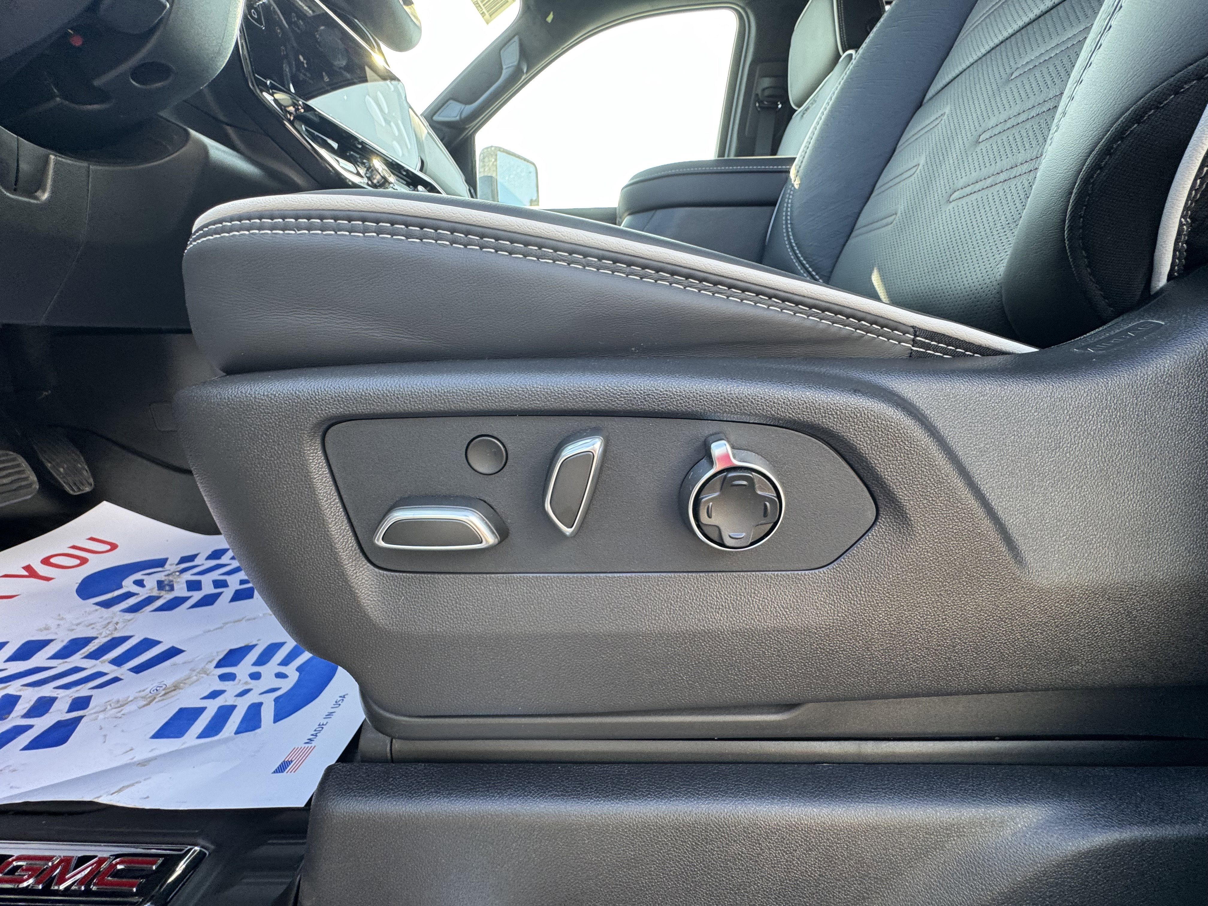 New 2026 GMC Sierra 2500 AT4X image 11