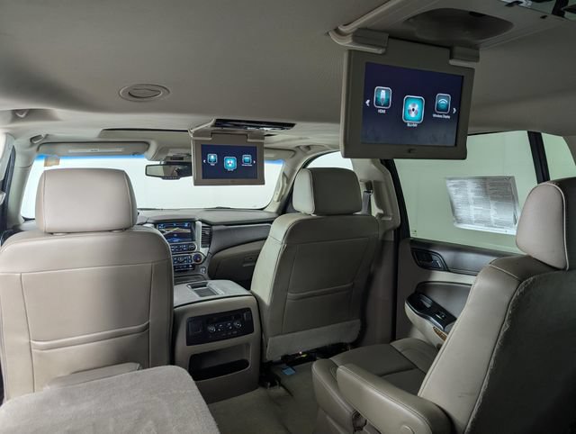 Used 2017 Chevrolet Suburban Premier AWD/4WD image 24