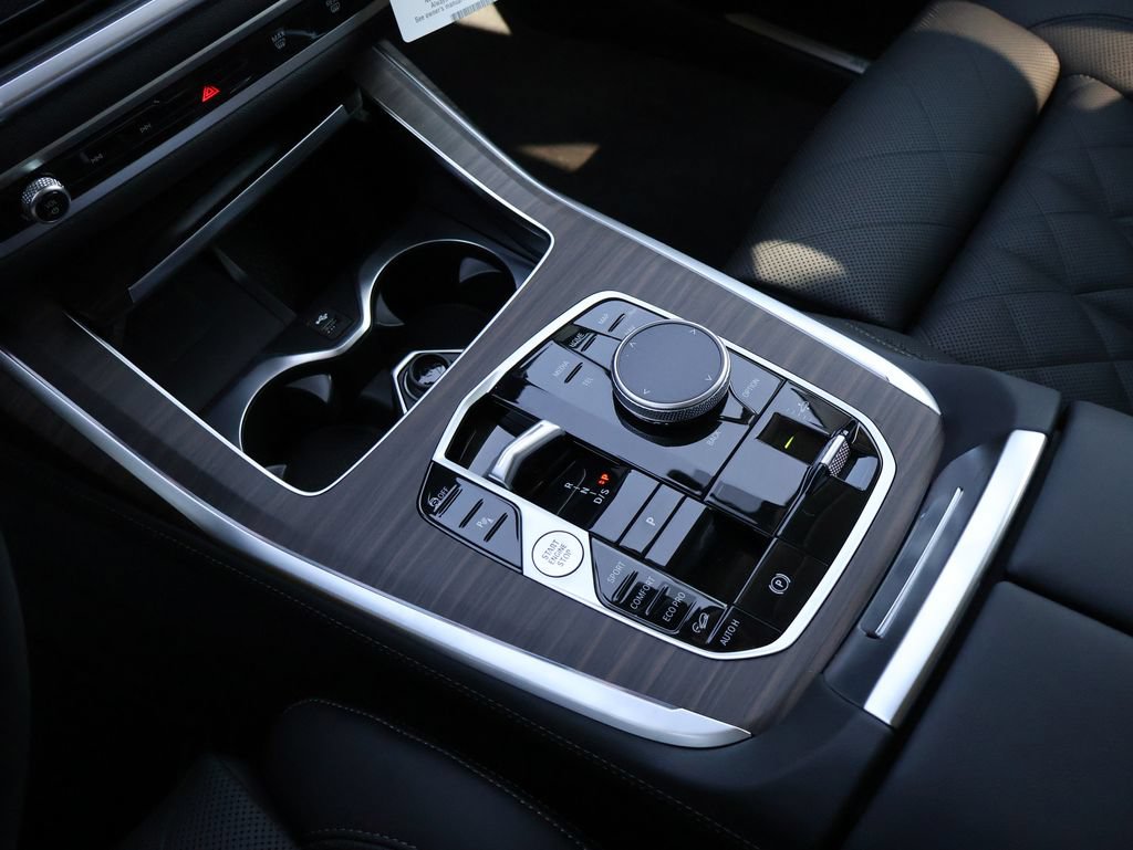 New 2027 BMW X7 xDrive40i AWD/4WD image 19