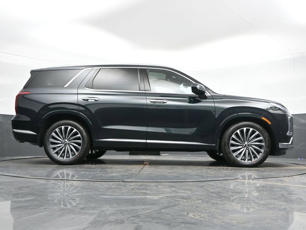 Used 2025 Hyundai Palisade Calligraphy image 50