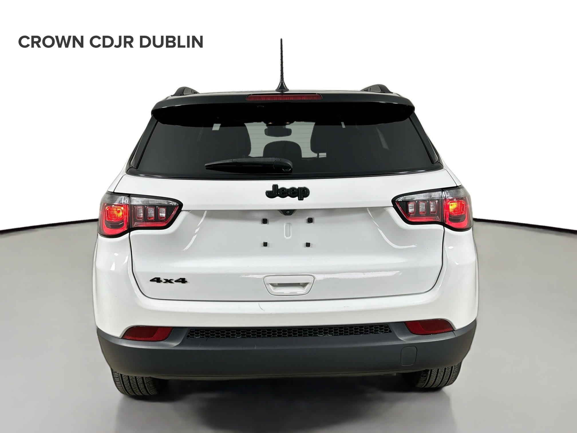 Certified 2023 Jeep Compass Latitude w/ Convenience Group AWD/4WD image 6