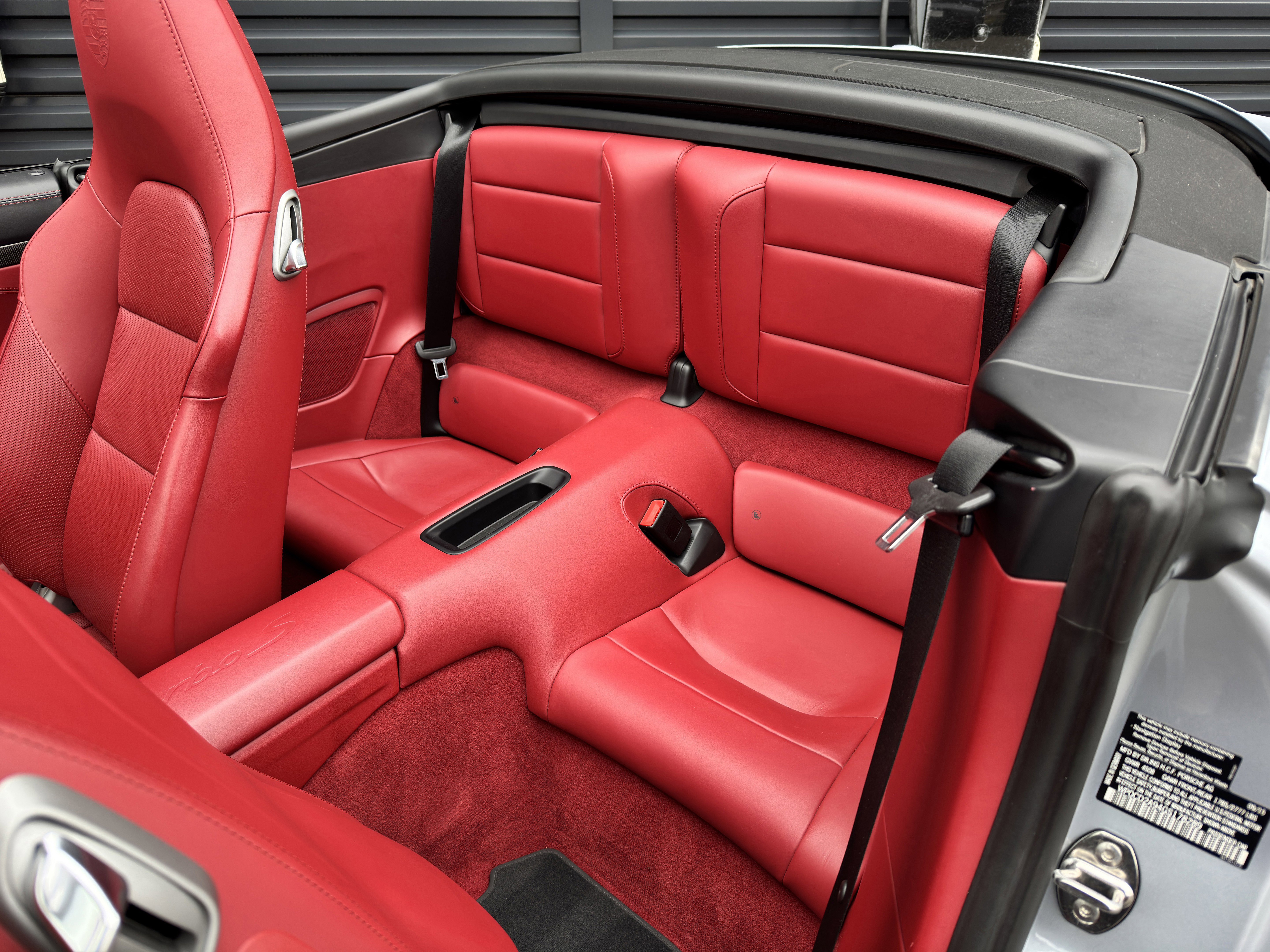 Certified 2016 Porsche 911 Turbo S image 36