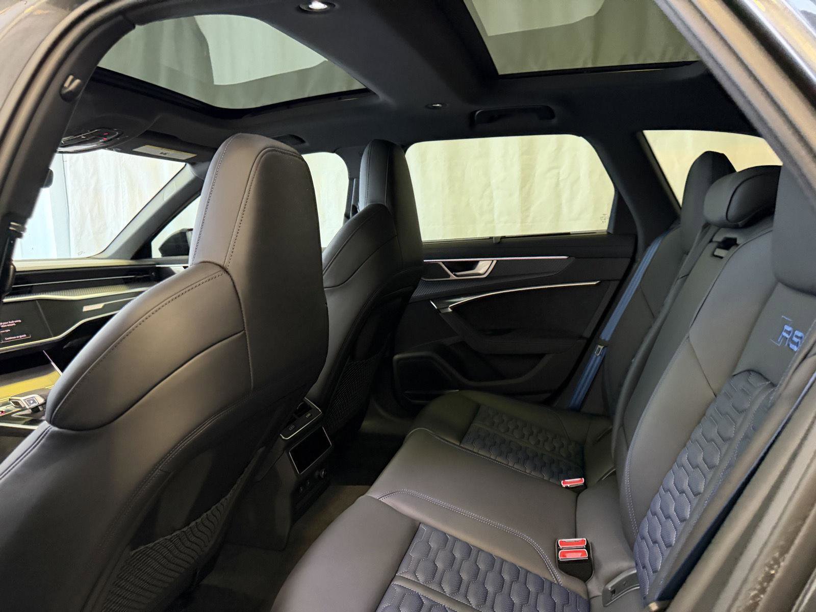 Used 2024 Audi RS 6 performance image 24