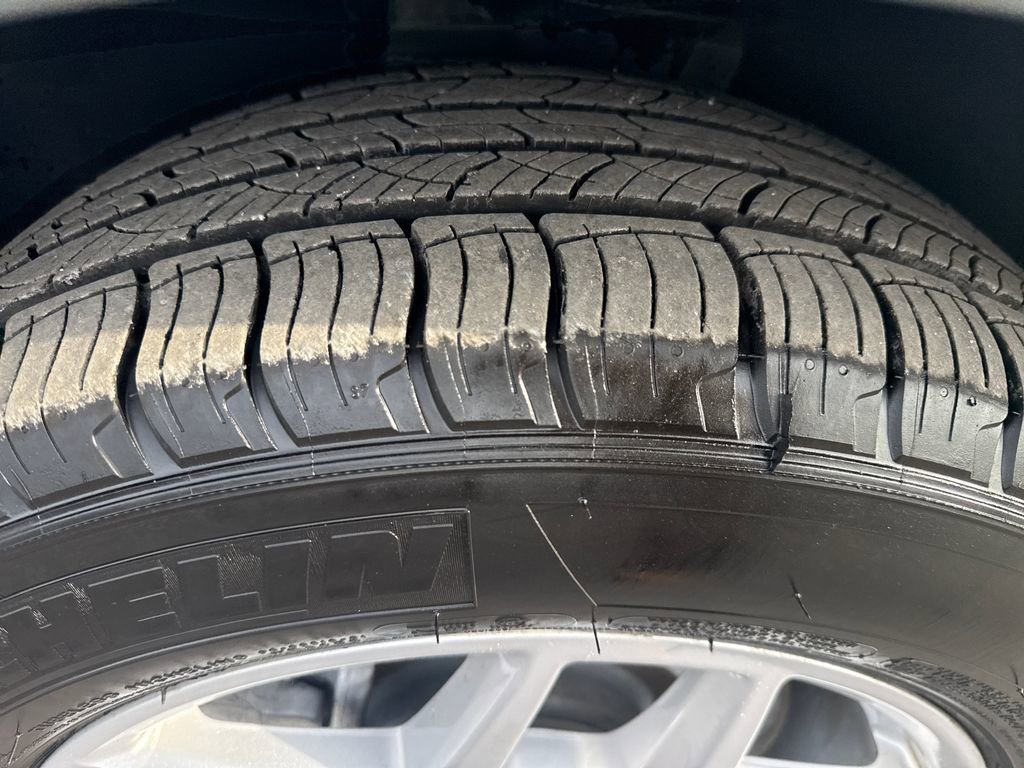 Used 2024 Ford Edge SEL image 14