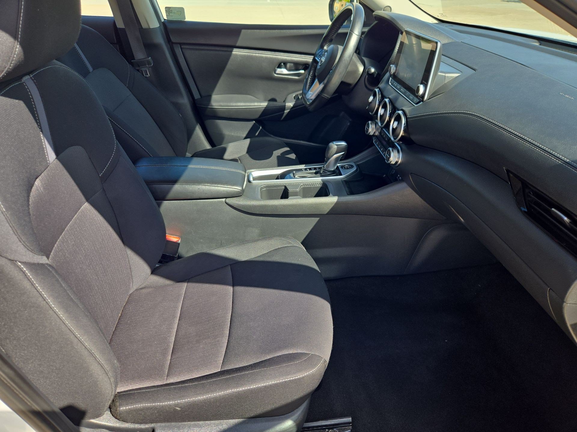 Used 2024 Nissan Sentra SV w/ All-Weather Package FWD image 29