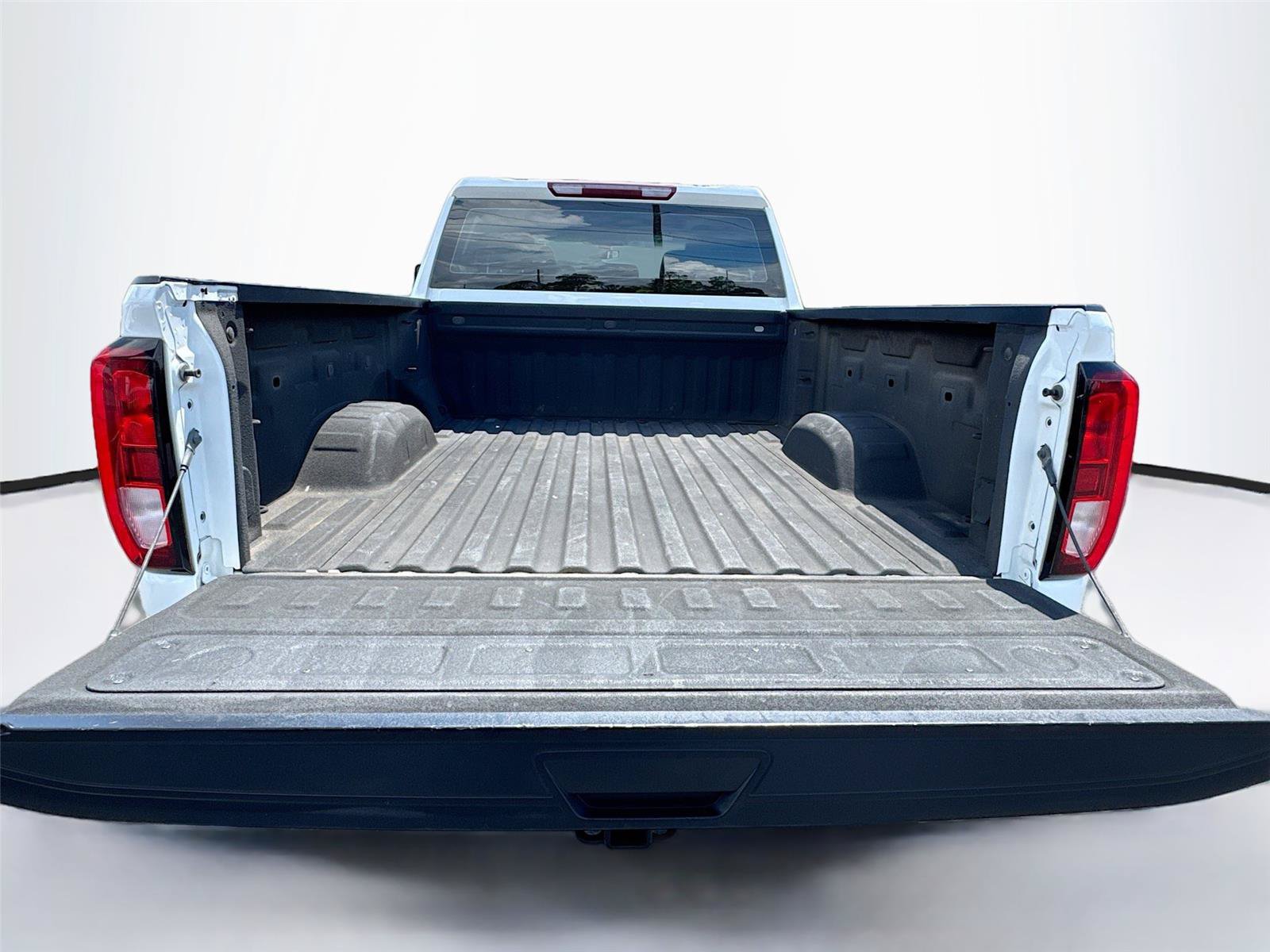 Used 2022 GMC Sierra 3500 Pro w/ Fleet Convenience Package AWD/4WD image 15