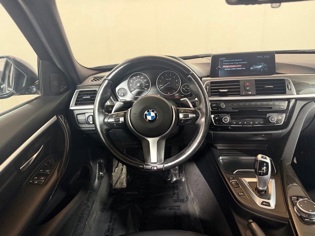 Used 2017 BMW 330e RWD image 19