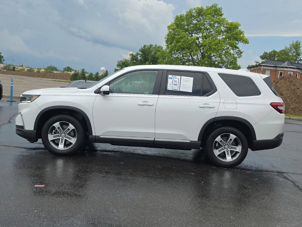 Certified 2023 Honda Pilot EX-L image 4