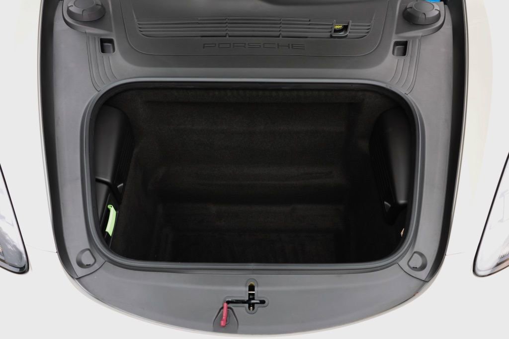 Used 2025 Porsche 718 Cayman image 37