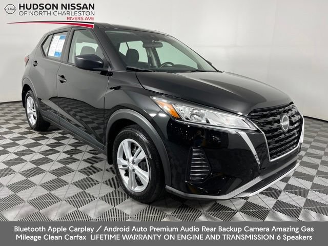 Certified 2025 Nissan Kicks Play S FWD image 1