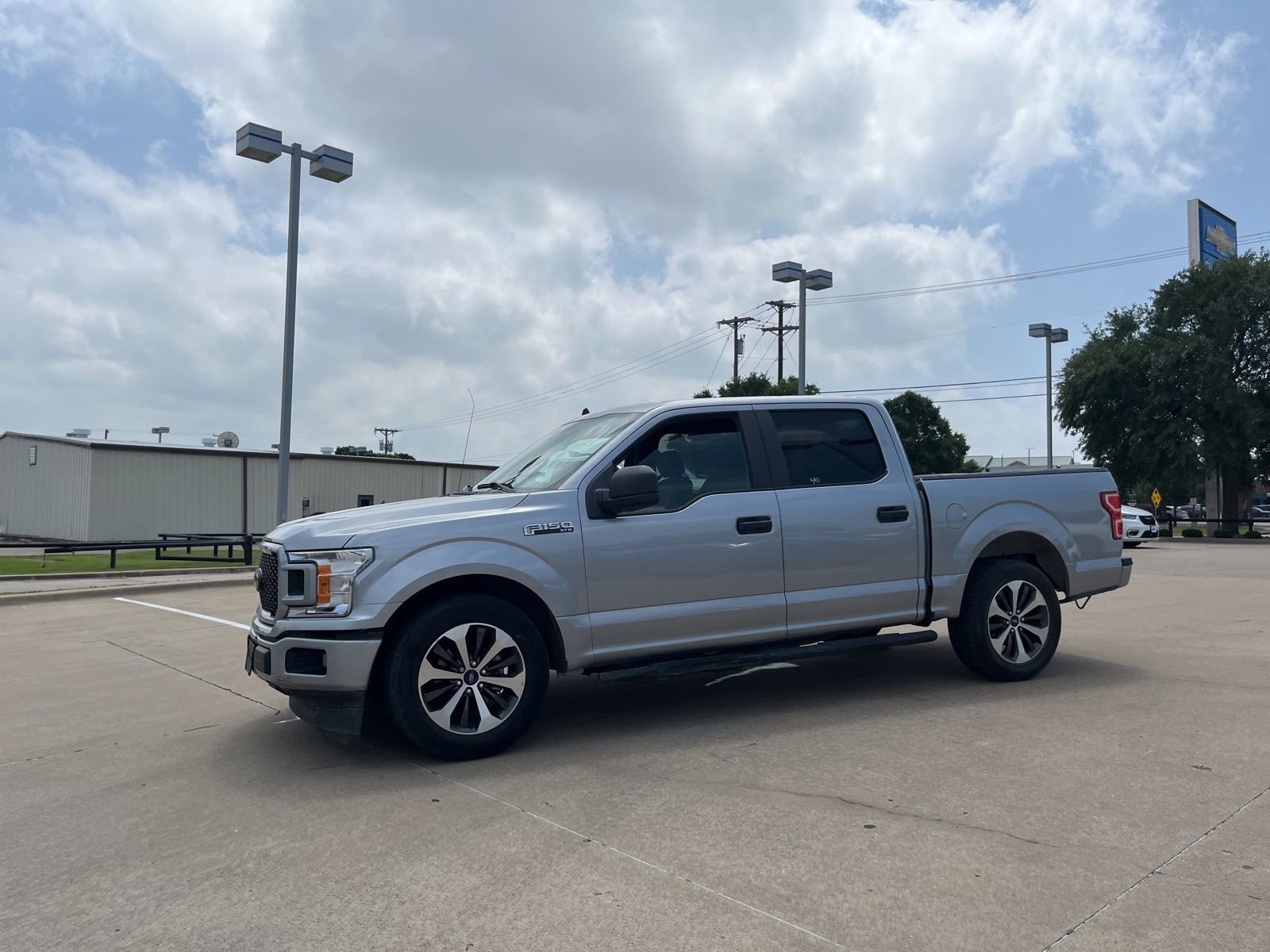 Used 2020 Ford F150 XL w/ Equipment Group 101A Mid RWD image 2