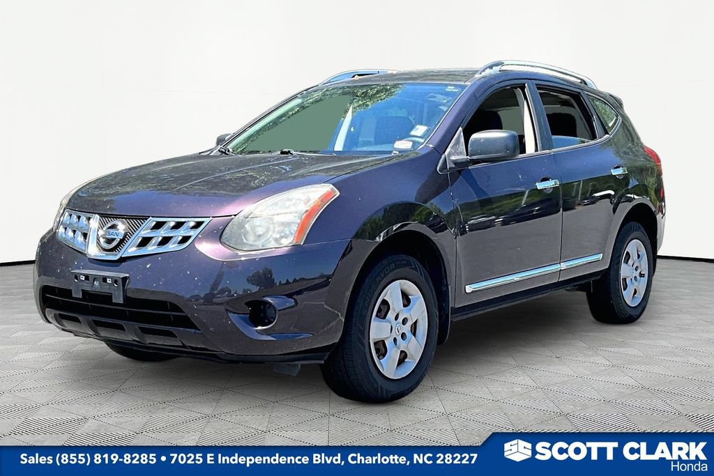 Used 2014 Nissan Rogue S w/ Convenience Package AWD/4WD image 3