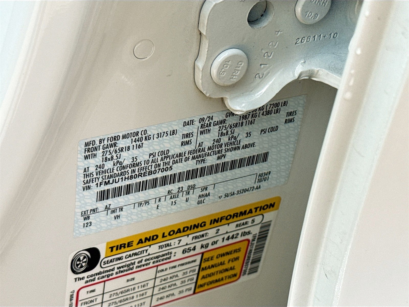 Used 2024 Ford Expedition XLT image 33