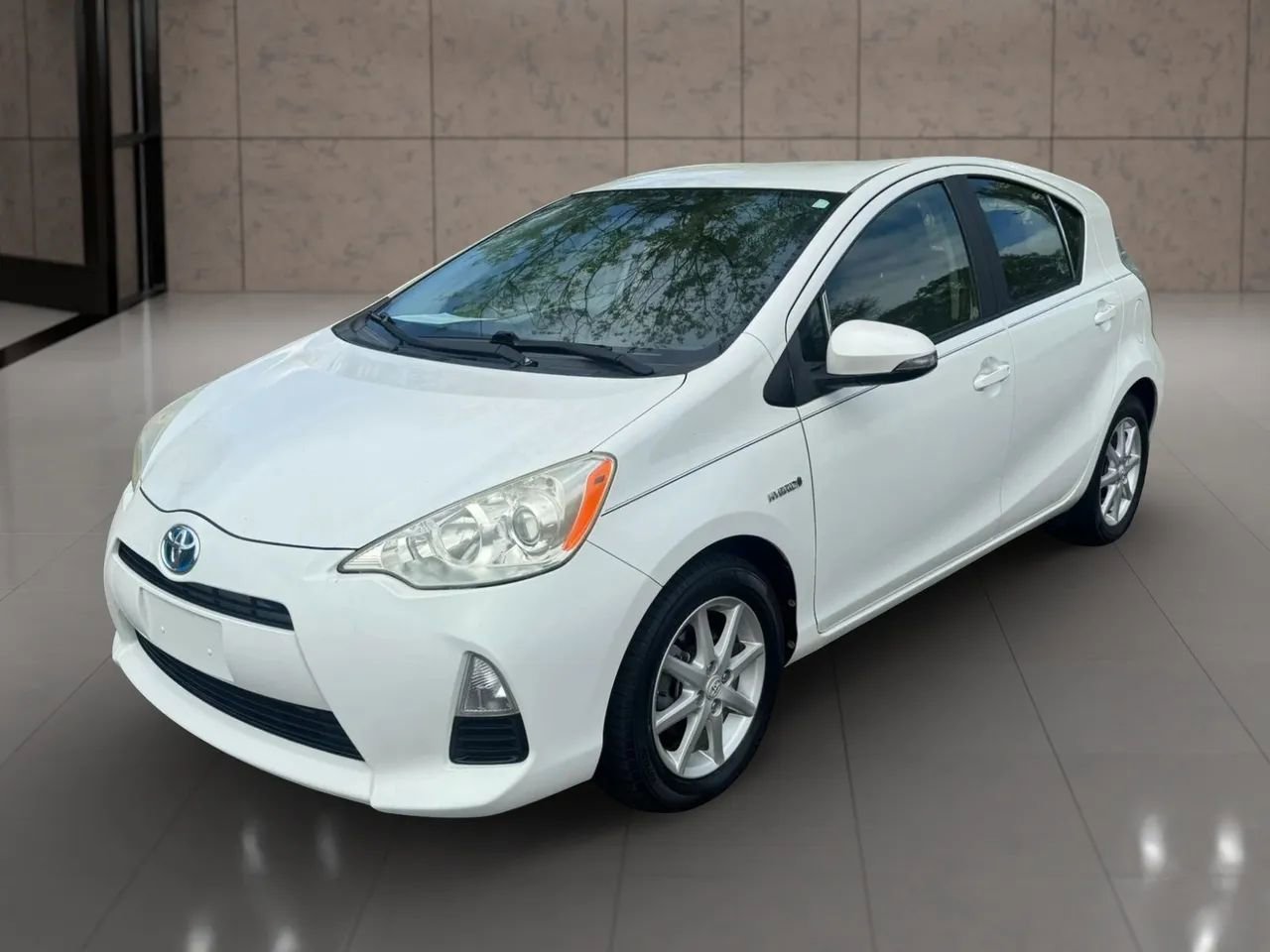 Used 2012 Toyota Prius C Three image 5