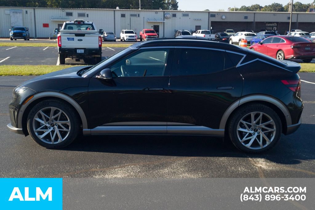 Used 2024 Genesis GV60 Advanced image 8