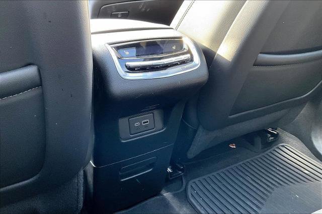 Used 2023 Cadillac XT6 Premium Luxury w/ Technology Package image 10