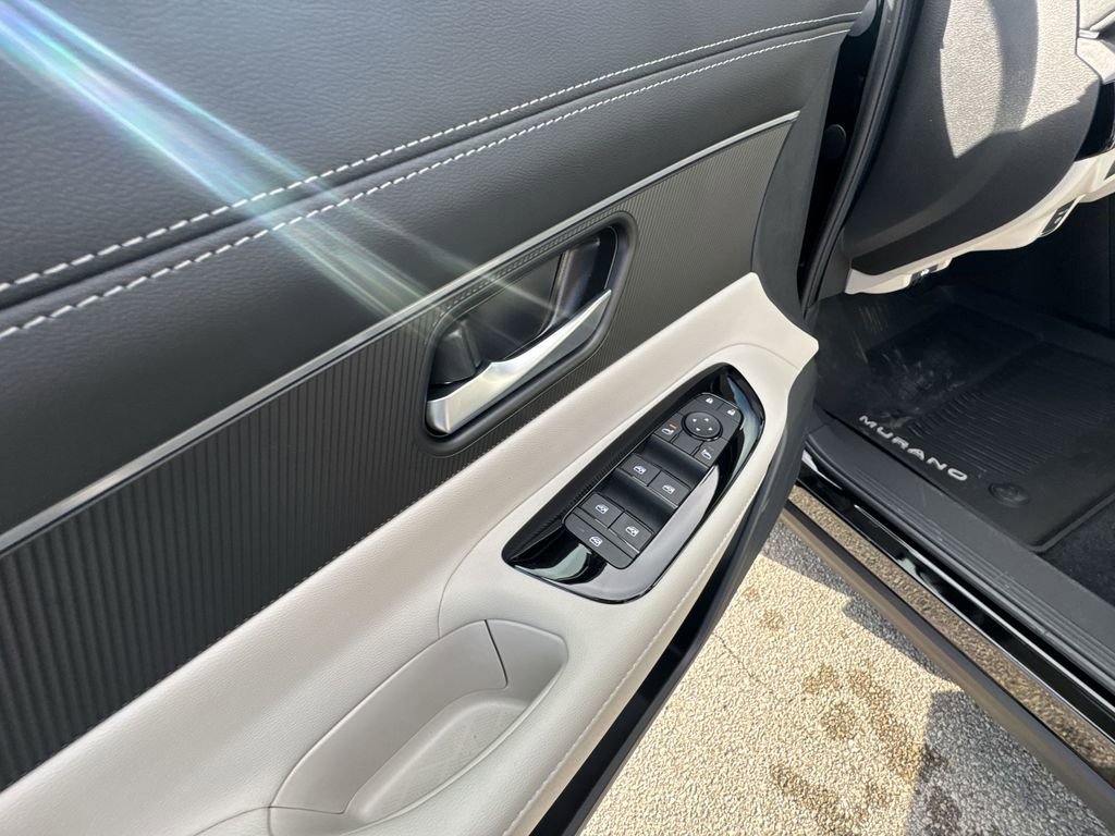 New 2026 Nissan Murano SV AWD/4WD image 13