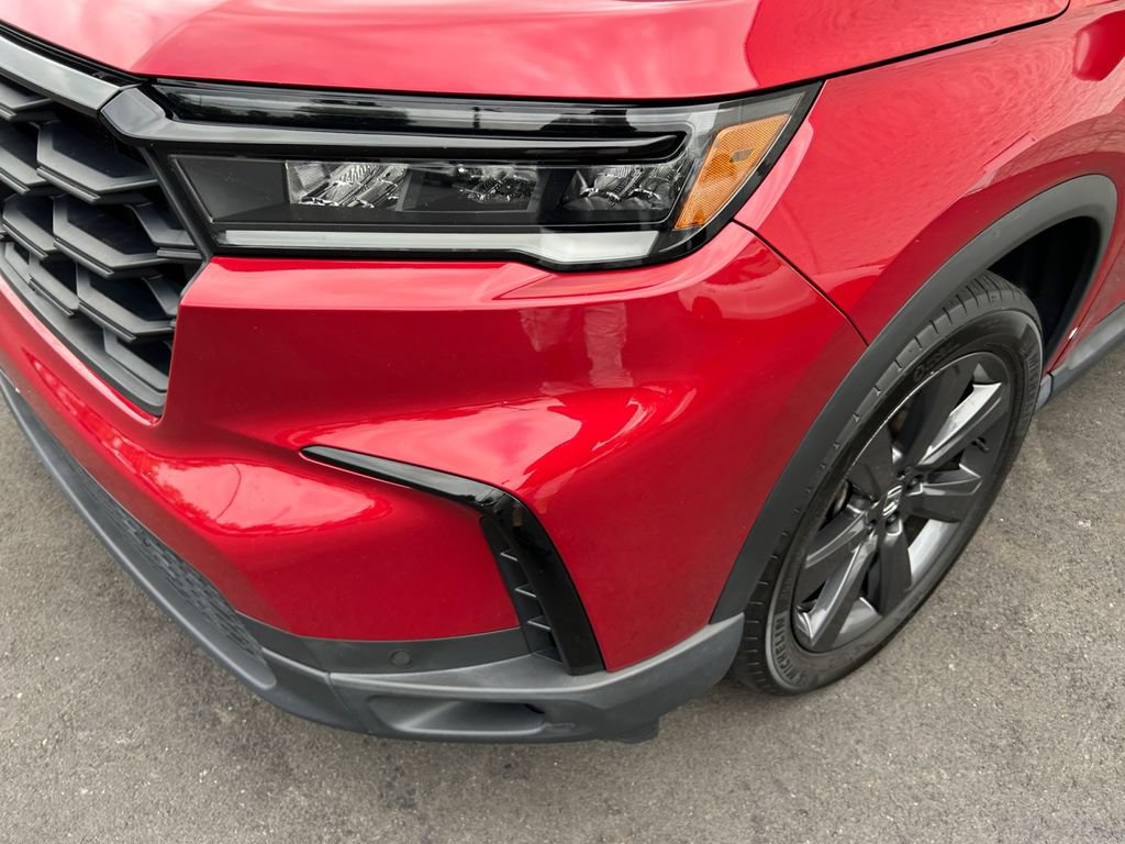 Used 2023 Honda Pilot Sport image 21
