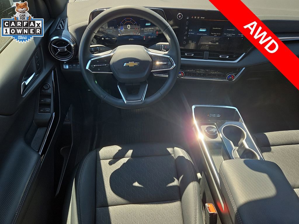 Used 2026 Chevrolet Equinox LT w/ Convenience Package II image 11