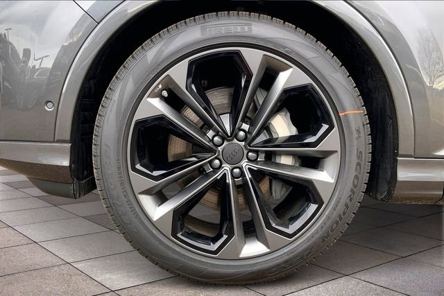 New 2026 Audi Q7 3.0T Premium Plus image 11