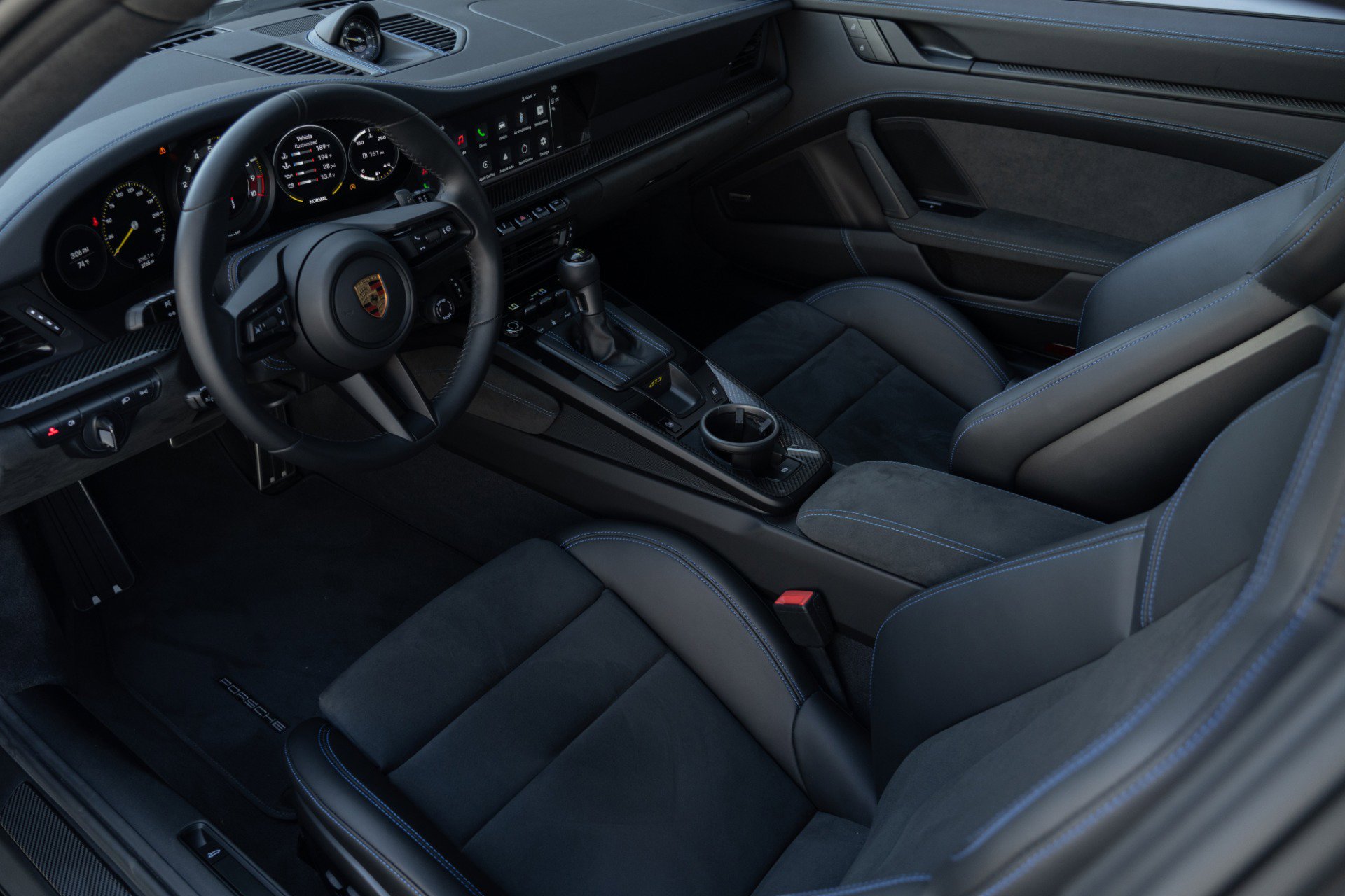Used 2023 Porsche 911 GT3 image 5